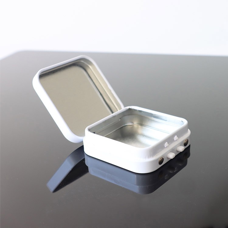 Square tin boxes with lids are available in a wide range of colors, depending on the manufacturer and the desired use of the box.